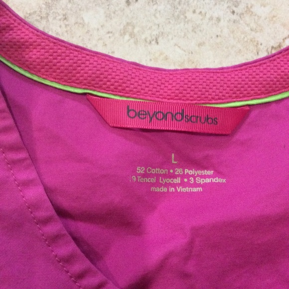 Scrub set - Picture 2 of 3